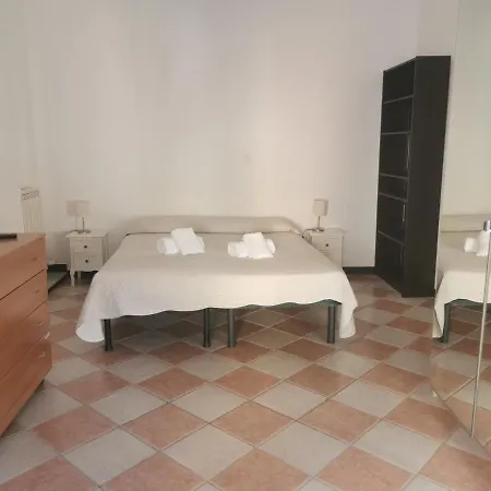 La Lanterna * Genua