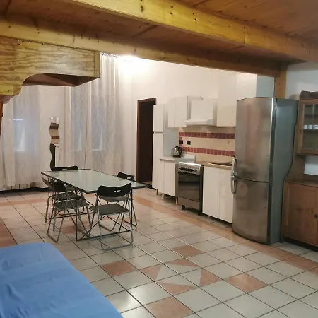 La Lanterna *