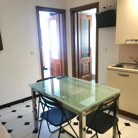 La Lanterna Lejlighedshotel